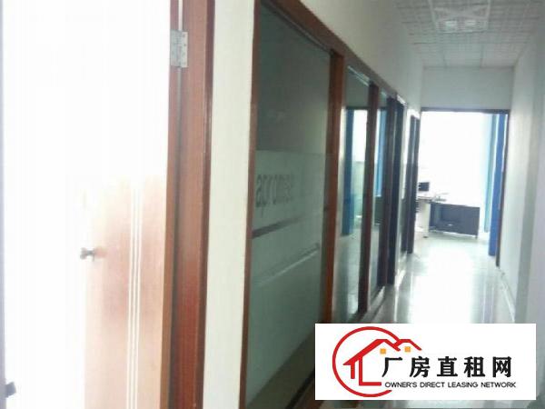 
		石岩料坑新出500平带装修厂房无转让费
	