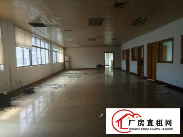 
		石岩应人石业主直租带装修660平米电子厂房
	