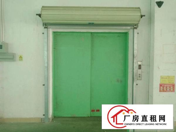 
		房东直招，精装厂房1300平，建筑面积，坐标：大浪
	