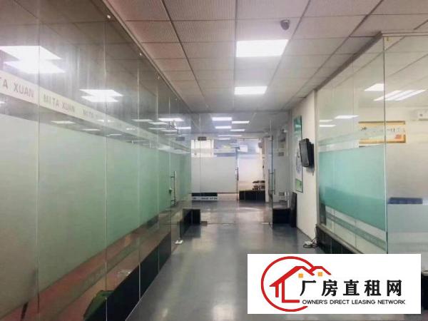 
		龙华大浪联华工业园新出原房东整层2000平厂房出租
	
