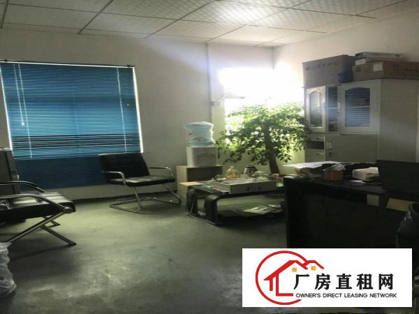 
		龙华大浪新出二楼精装修厂房800平可分租
	