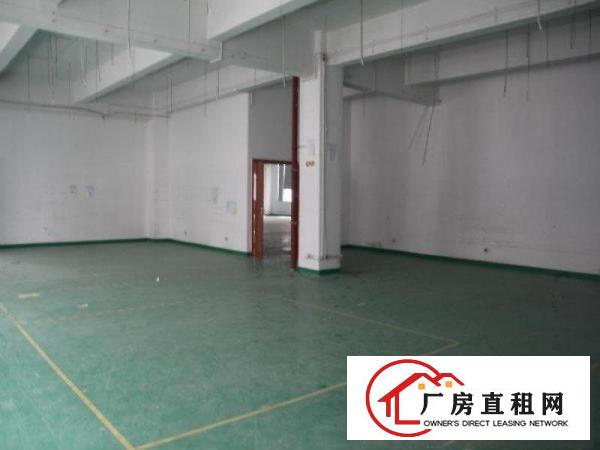 
		龙华大浪四楼2550平米精装修厂房业主直租
	