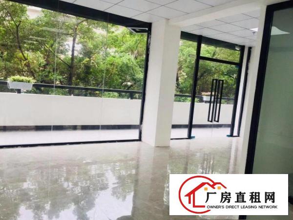 
		出租民治龙屋工业区1楼厂房仓库办公室物业直租
	