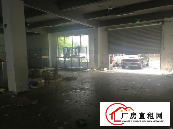 
		民治工业园550平米一楼厂房仓库招租
	