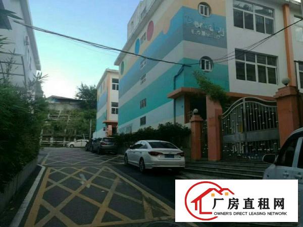 
		龙华新区民治商业中心附近整栋8000平方厂房出租
	