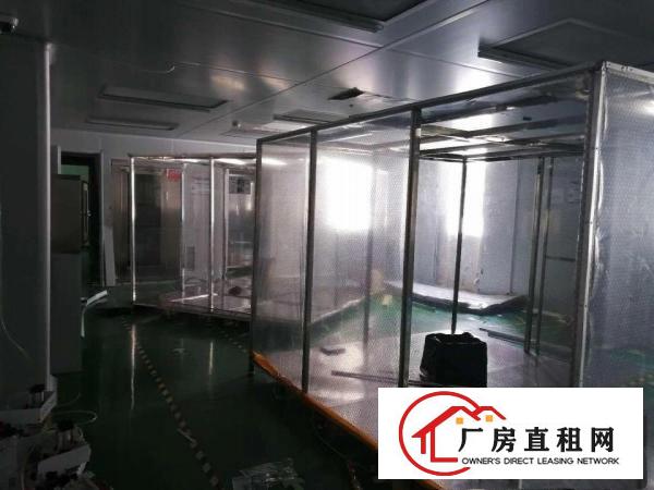 
		龙华公寓附近新出三楼950平厂房带装修无转让费出租
	