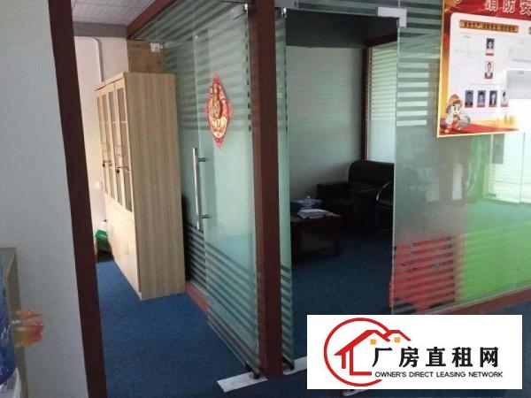 
		龙华民治带精装修120平米厂房出租
	