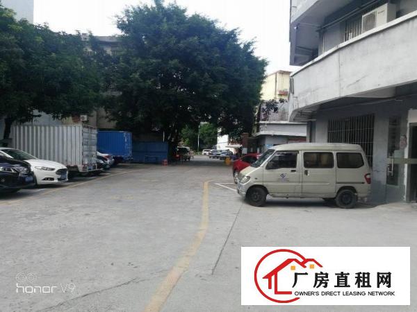 
		民治一楼180平米厂房出租
	