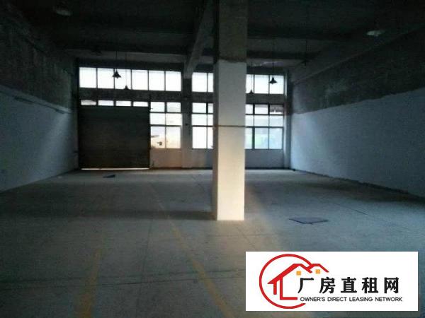 
		龙华民治万众城一楼560平米带装修
	