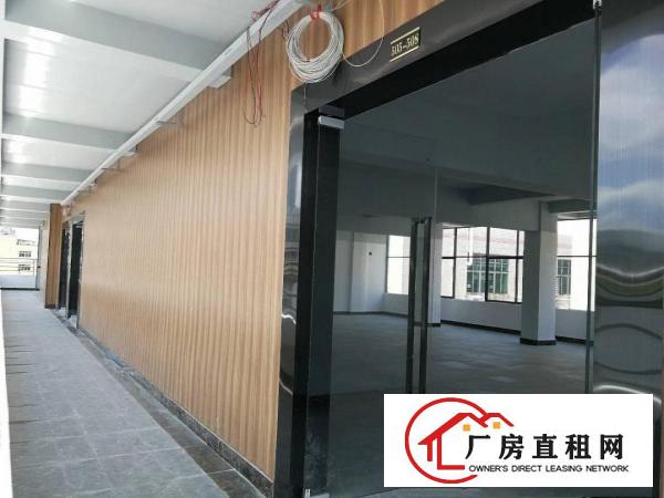 
		实体隔墙精装145平，仓库，小生产，办公室物业直租
	