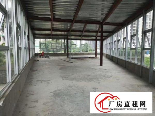 
		龙华小独院实用面积500平会所茶庄客家菜等等
	