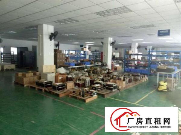 
		龙华华荣路旁新出楼上带装修厂房1860平方急租
	