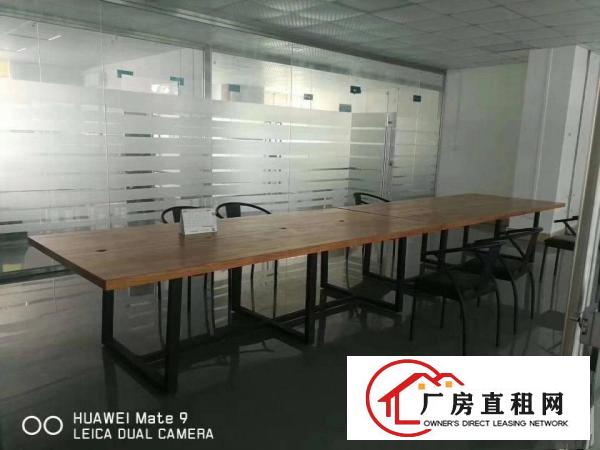 
		龙华大浪工业区带办公室装修独院厂房6600平方出租
	