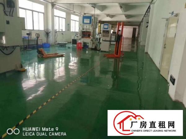 
		龙华大浪工业区带办公室装修独院厂房6600平方出租
	