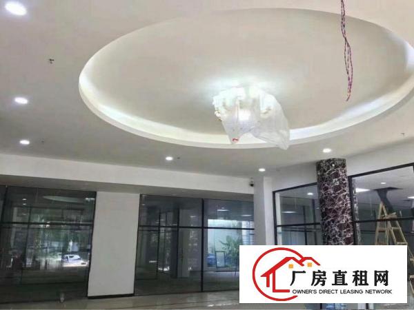 
		龙华清湖地铁站5500精装办公室大小可分租
	