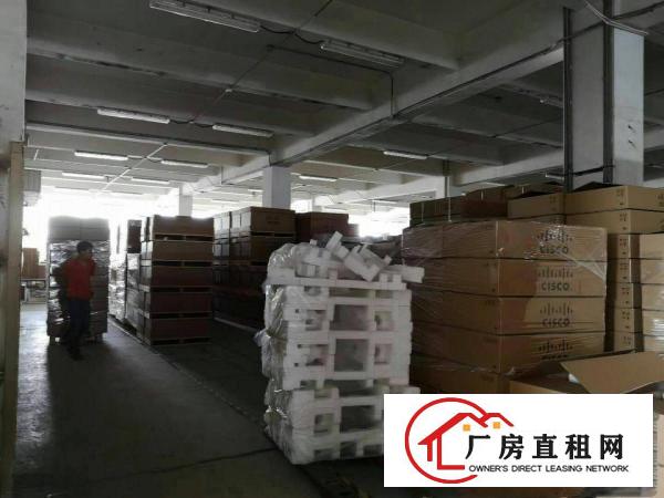 
		龙华梅观高速出口红本物流园一二楼共一万平（可分租）
	