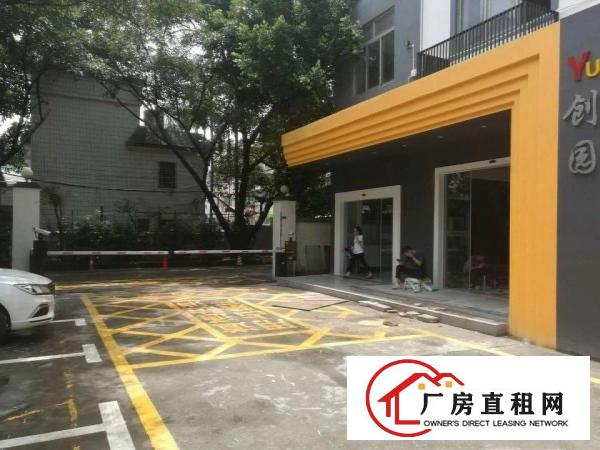 
		龙华民治布龙路边一楼700平方精装修厂房出租
	