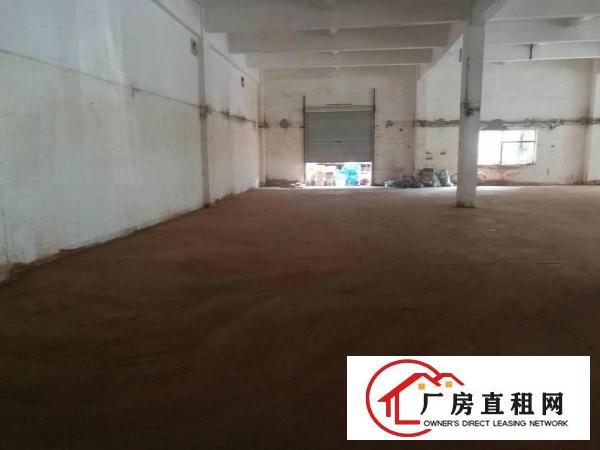 
		清湖地铁口一楼1300平米带装修厂房仓库招租
	