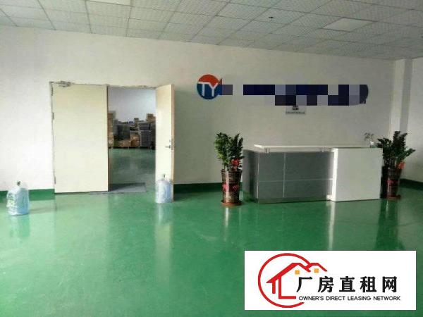 
		公明原业主一楼1000，楼上2000平厂房出租！
	