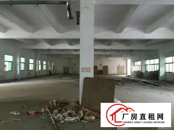 
		公明上村一手房东3400平米三层独院厂房出租
	