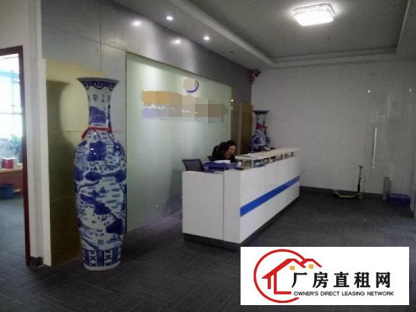 
		公明马山头（大型园区楼上980平精装厂房，公摊小）
	