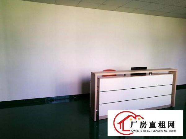 
		公明镇长圳新出原房东厂房1000平方带精装修招租
	