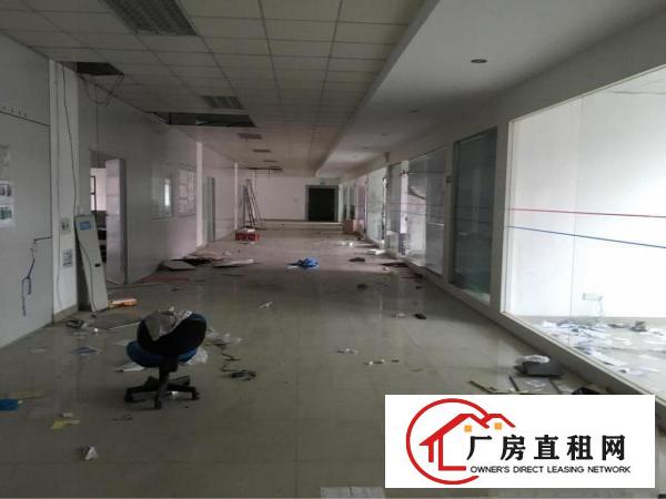 
		公明楼上二楼2000平方精装修红本原房东厂房招租
	
