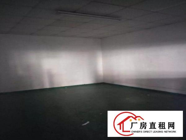 
		大型产业园楼上厂房招租
	