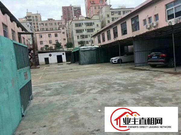 
		精品小独院2层2800平米无公摊
	