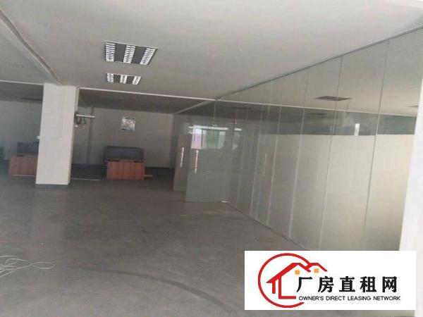 
		公明镇南光高速出口附近新出楼上2600平方厂房招租
	