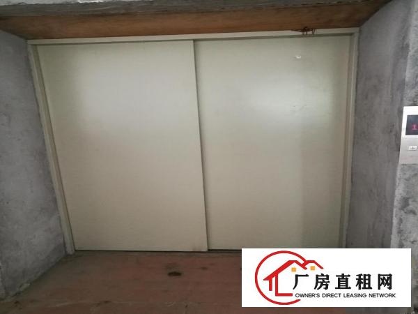 
		公明北环路16元厂房出租楼上1000平米
	