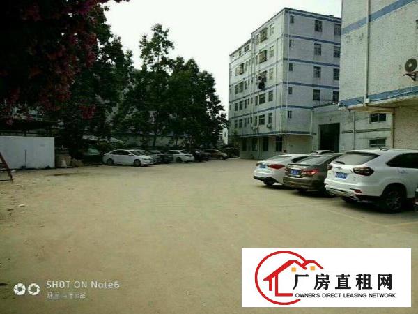 
		龙岗中心城五联龙西一楼厂房900平米出租
	