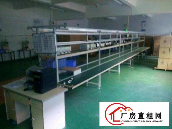 
		龙岗中心城龙西五联一楼二楼厂房各1050平米厂房出租
	