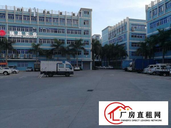 
		龙岗中心城同乐原房东一楼无公摊1800平厂房出租
	