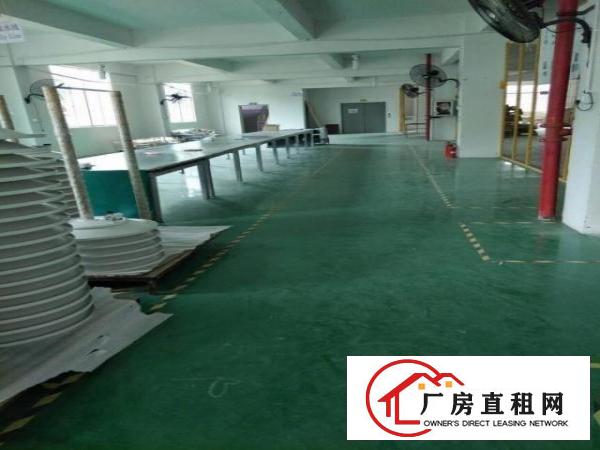 
		龙岗爱联新出原房东独门独院900平标准厂房招租
	