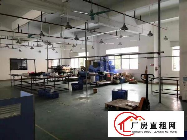 
		距离龙岗地铁口1.5公里，独院厂房出租，仅需20元/平
	