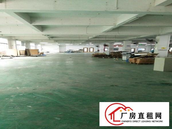
		龙岗中心城南联工业区独院厂房招租6000平米
	