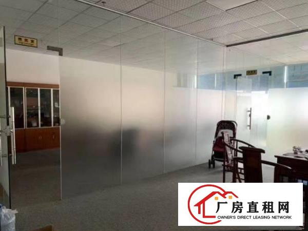 
		四联路小面积550平米一楼
	