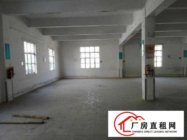 
		大型工业区独院厂房分租一楼
	