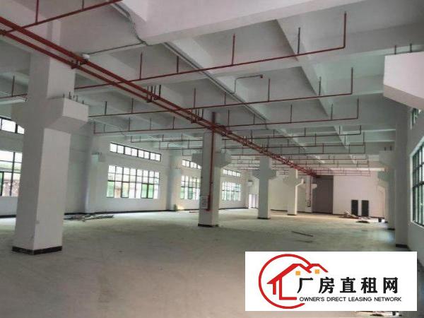 
		南联地铁口一楼标准厂房出租1000有装修
	