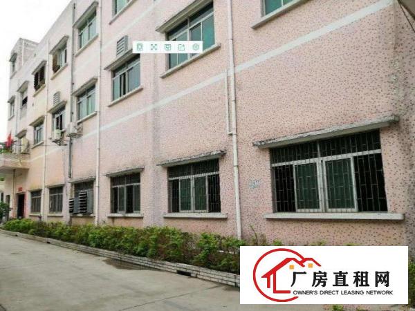 
		南联地铁口一楼标准厂房出租1000有装修
	
