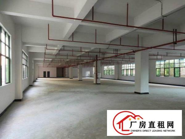 
		南联地铁口一楼标准厂房出租1000有装修
	