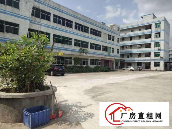 
		龙岗嶂背村委独院厂房出租3600平米形象好空地大带装修
	
