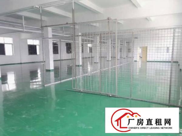 
		龙岗龙西自用厂房分租4500平公摊百分之10%，院子很大
	