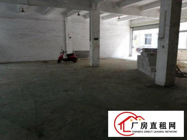 
		原房东一二楼各1000平方带装修行车水电齐全
	