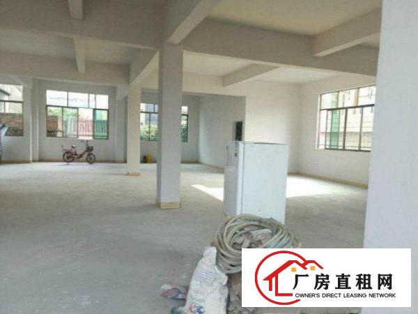 
		村大型工业园楼上2000平方无尘车间无转让费出租
	