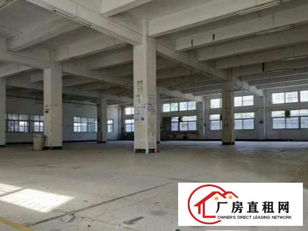 
		靠近富士南门新出楼上500平精装修厂房出租
	