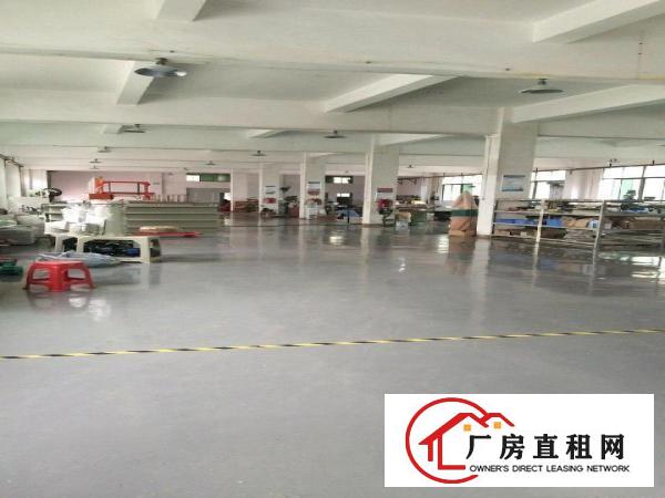 
		龙岗中心城同乐独院厂房出租6200平米可分租
	