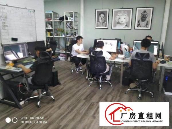 
		龙岗高速出口附近现成影棚底价转让1200平米钢构7米
	