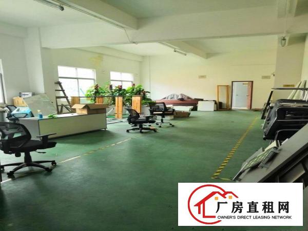 
		龙岗中心城龙东厂房1200平米
	